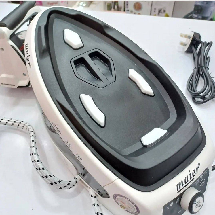 اتو مخزن دار مایر ساخت آلمان مدل MR_3097