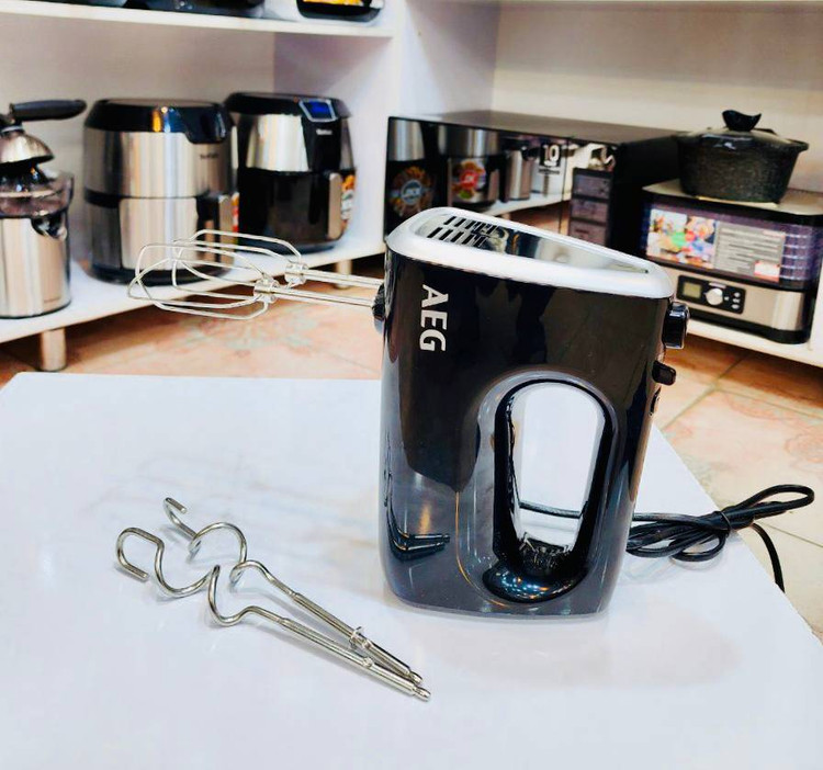 همزن دستی آاگ مدل hm3310