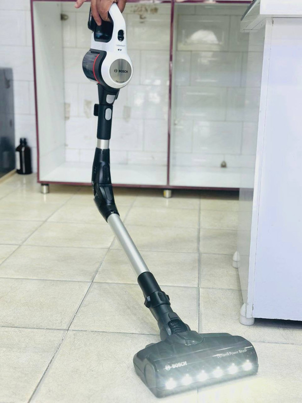 جاروشارژی بوش مدل bcs711gb
