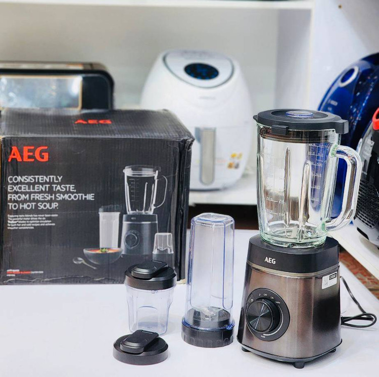 مخلوط کن حرفهای 3 کاره آاگ مدل k6tb1-720k