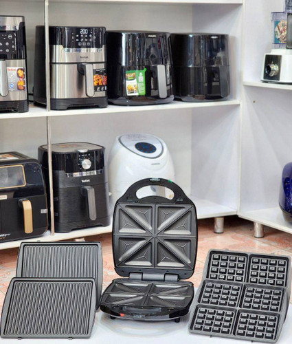 ساندویچساز 3 کاره بلکاند دکر مدل ts4130-b5