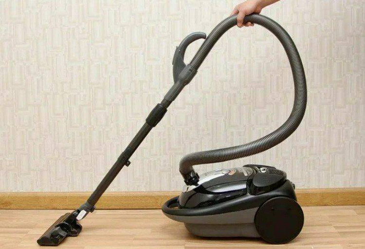 جارو برقی هیتاچی مدل CV-BA22V