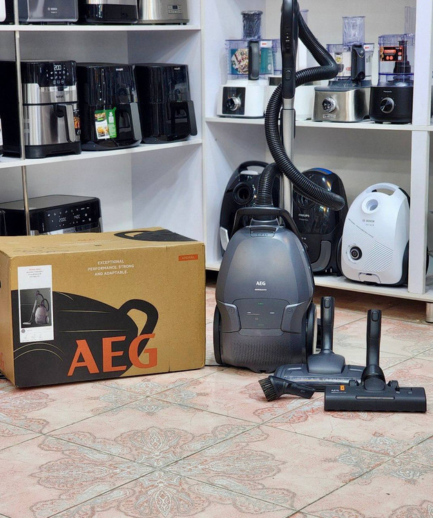 جاروبرقی هوشمند آاگ مدل ab81a2dg