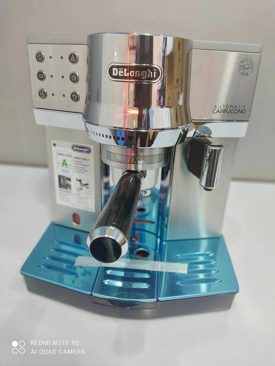 اسپرسوساز نیمه اتوماتیک دلونگی مدل EC850.M