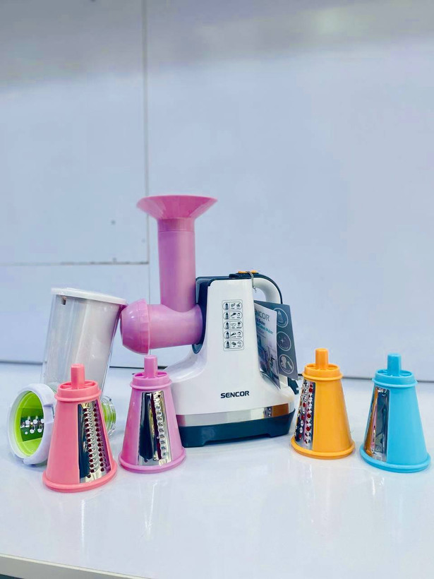 سالادساز به همراه بستنیساز سنکور مدل Ssg4500bkسالادساز به همراه بستنیساز سنکور مدل Ssg4500bk