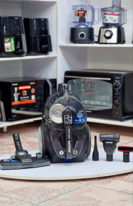 جاروبرقی بدون کیسه فلیپس مدل fc9747