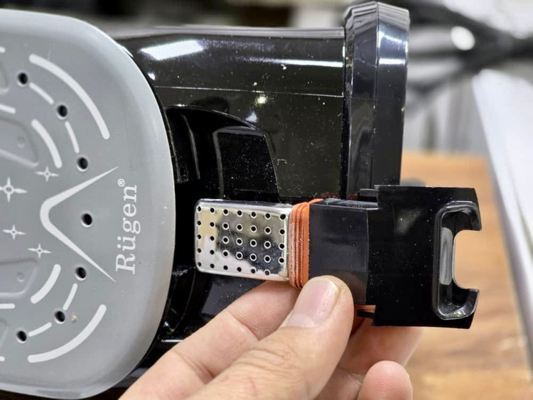 اتو بخار هوشمند روگن مدل Ru-1015