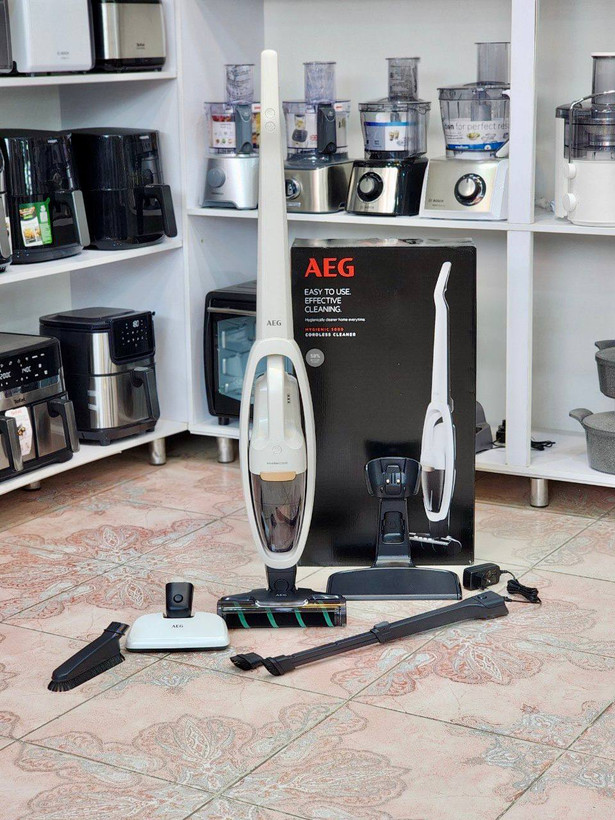 جاروشارژی آاگ مدل As52hp25sh