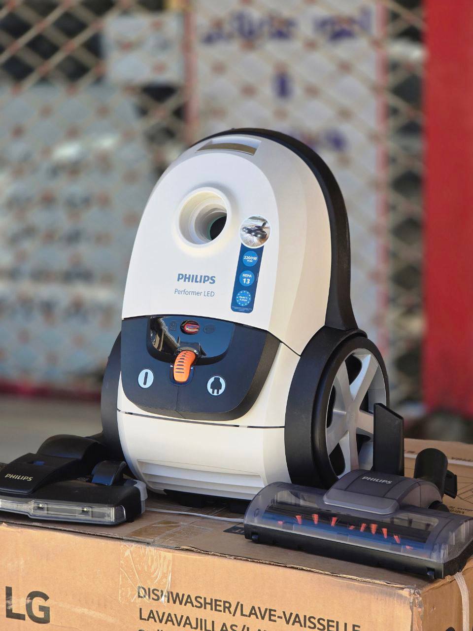 جاروبرقی فیلیپس مدل XD8042