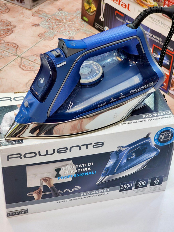 اتو حرفه ای رونتا مدل dw8215