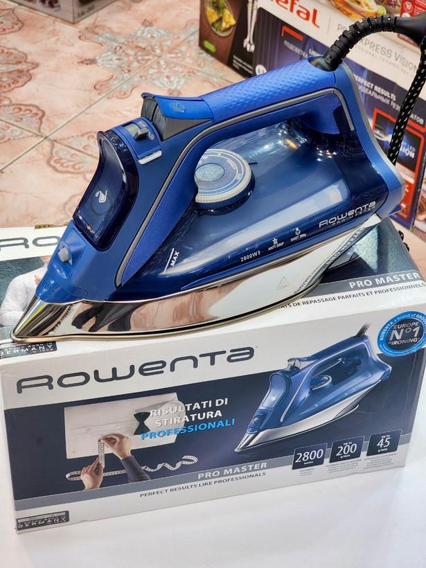 اتو حرفه ای رونتا مدل dw8215