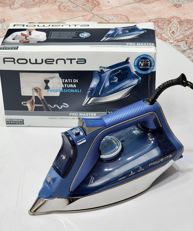 اتو حرفه ای رونتا مدل dw8215
