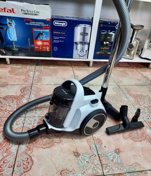 جاروبرقی مخزن دار بوش مدل bgs05a222