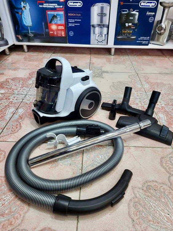 جاروبرقی مخزن دار بوش مدل bgs05a222