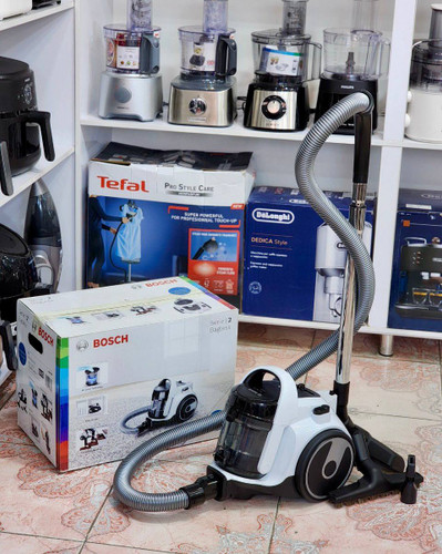 جاروبرقی مخزن دار بوش مدل bgs05a222