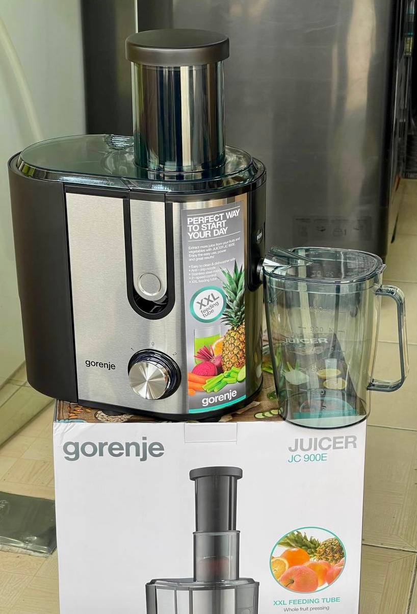 آبمیوه گیری گرنیه مدل JC900E برند اسلووانی