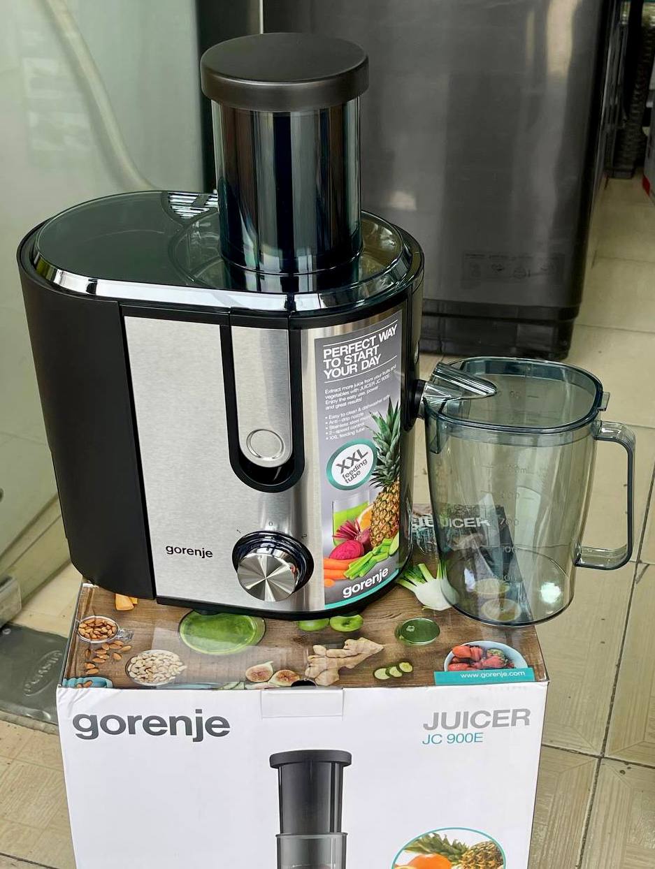 آبمیوه گیری گرنیه مدل JC900E برند اسلووانی