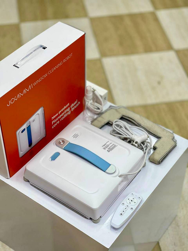 ربات شیشه شور مارک jcm مدل S9