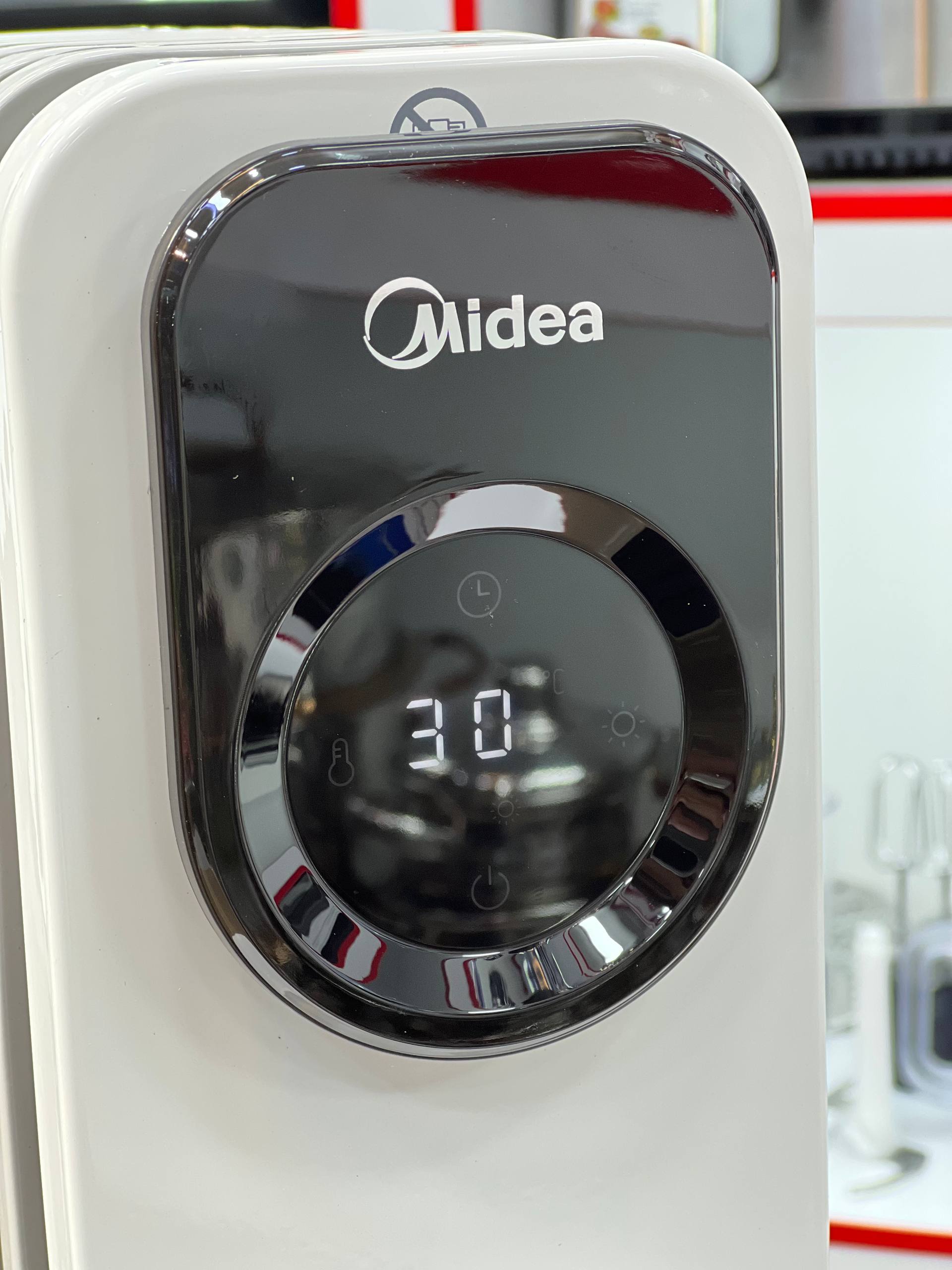 شوفاژ برقی مدیا MHO231R11BPW