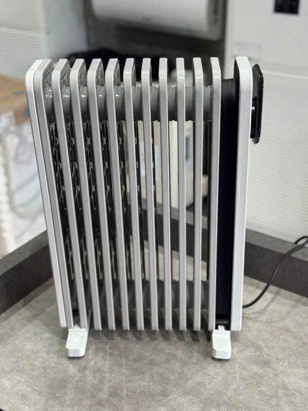 شوفاژ برقی مدیا MHO231R11BPW