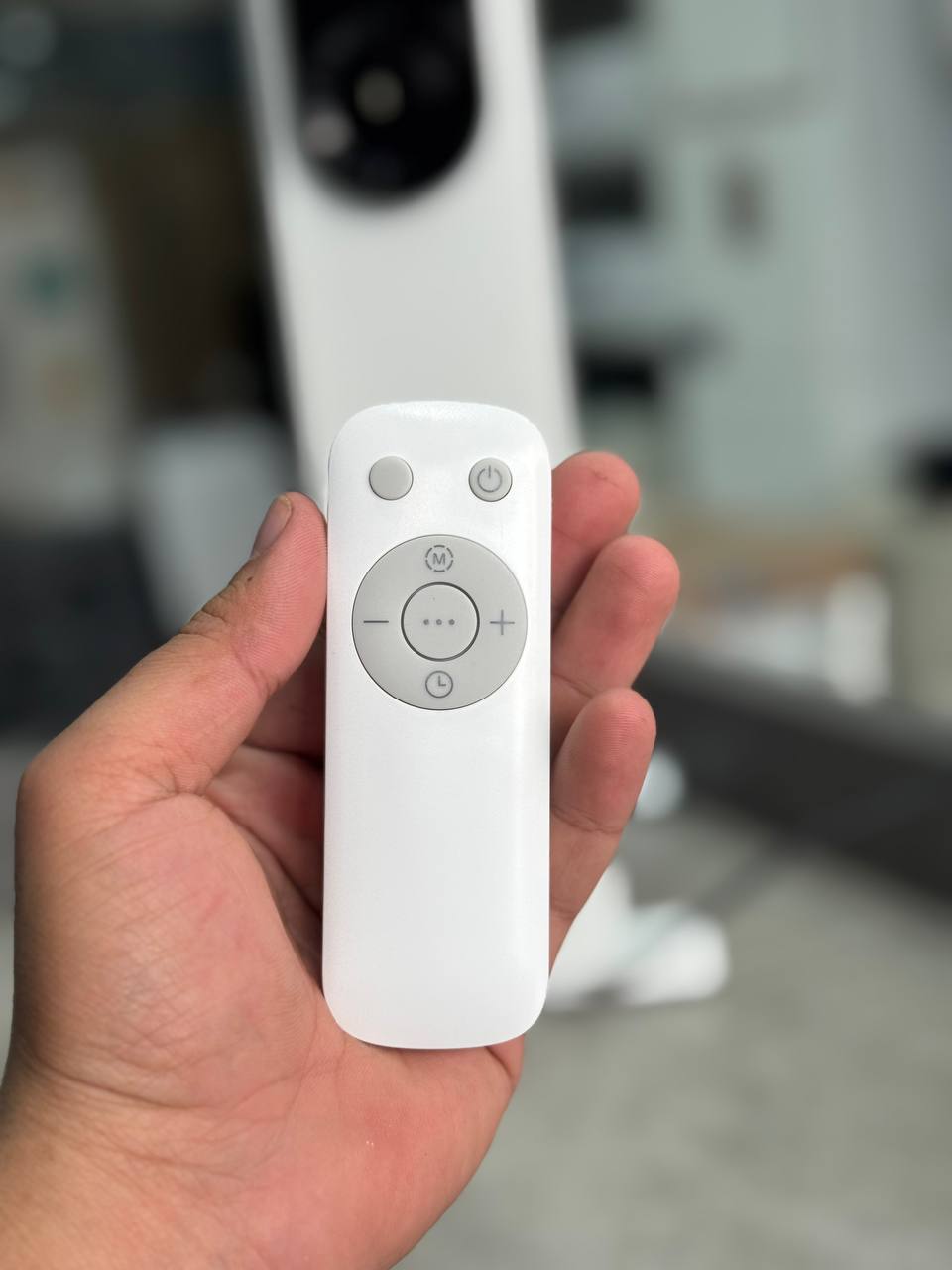 شوفاژ برقی مدیا MHO231R11BPW