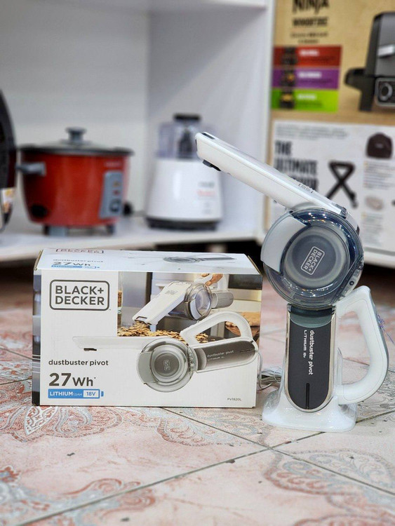 جاروشارژی دستی بلک اند دیکر pv1820L